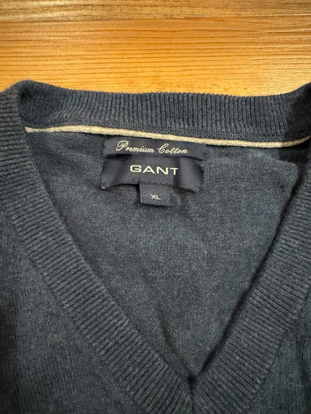 GANT - Mens - 100% Premium Cotton - V Neck Sweater‎  - Navy Blue - Size XL